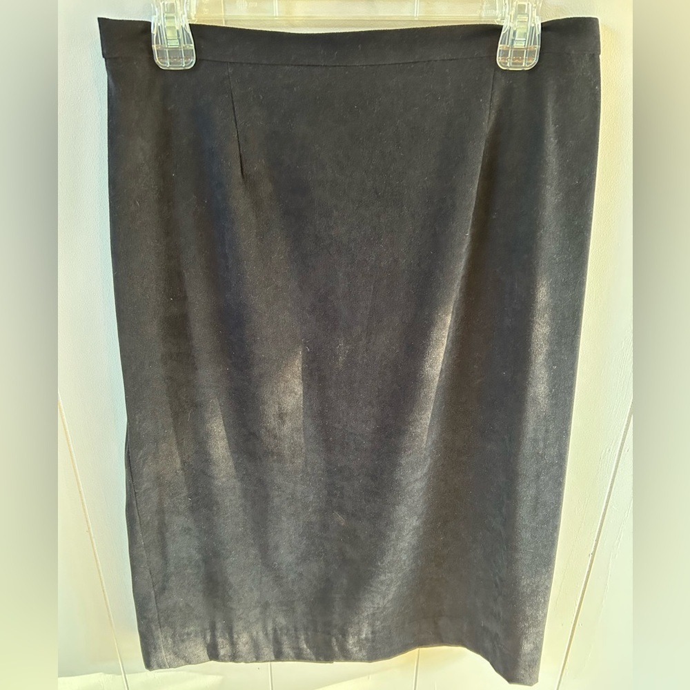 Women’s pencil skirt